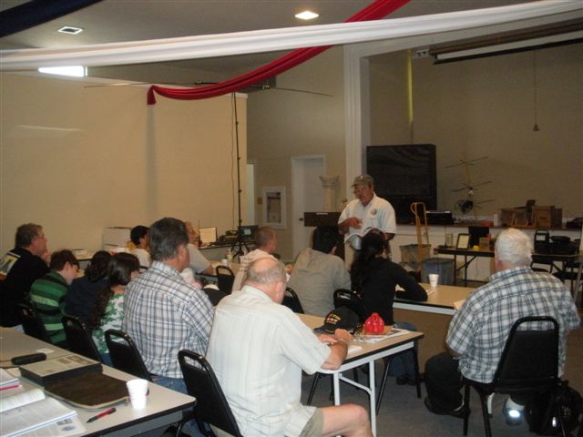 Tech Training 050210 (9).jpg